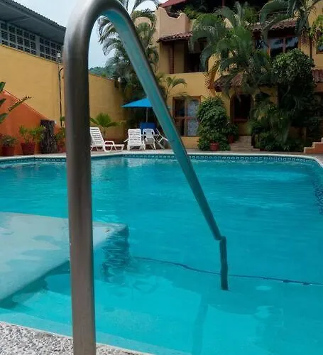 Casabu Zihuatanejo
